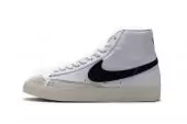 blazer mid nike homme barcode white black